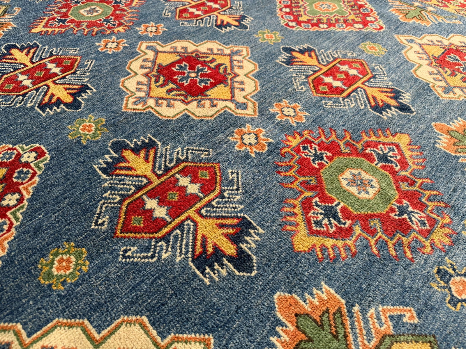 Exquisite Fine Kazak Rug 8.1x10.1 - 6