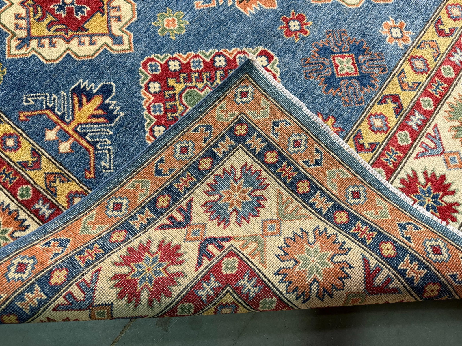Exquisite Fine Kazak Rug 8.1x10.1 - 8