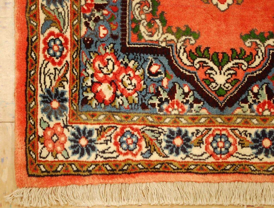 Persian SARUK RUG 2'2" x 2'9" - 4