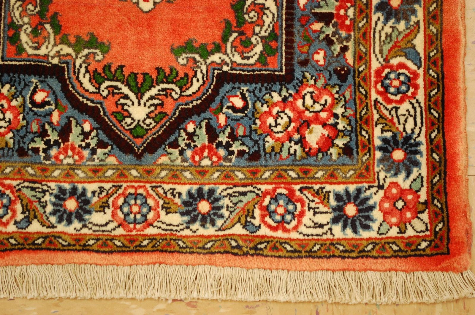 Persian SARUK RUG 2'2" x 2'9" - 5