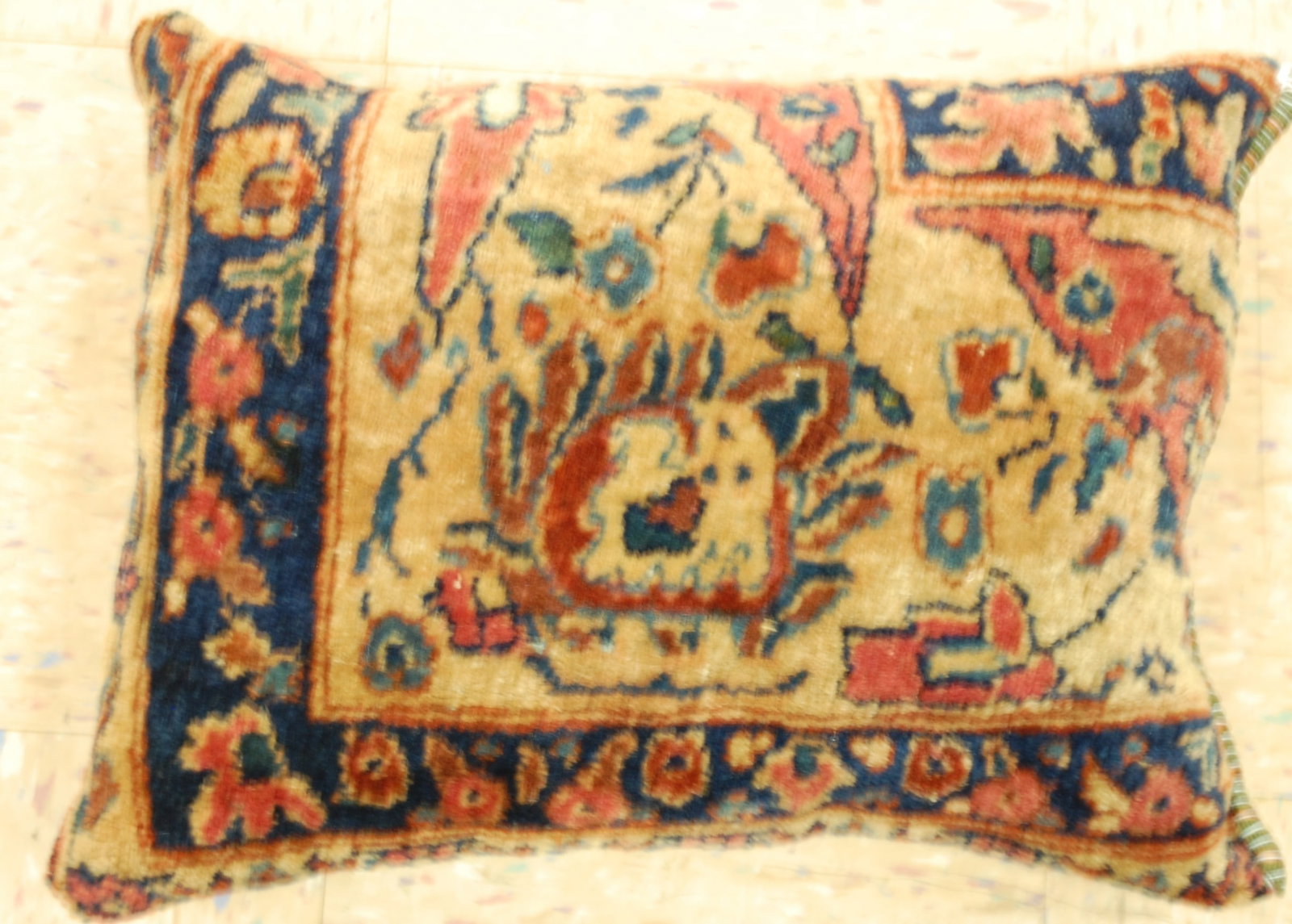 Hand-Made antique rug Pillow Cushion Rug 1'2" x 1' 8": Title:Hand-Made antique rug Pillow Cushion Rug 1'2" x 1' 8" Descritpion:Antique detailed design hand made functional_useable pillow_cushion with exact size of 1'2" x 1' 8" the pillow is filled with po