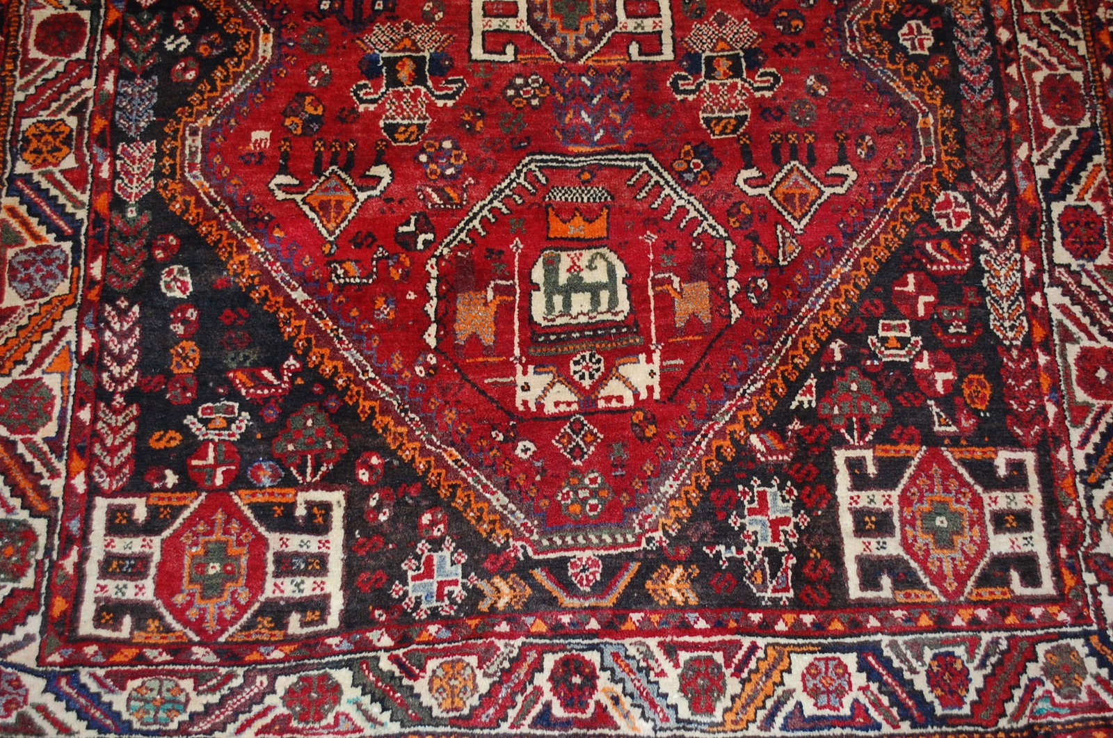 Persian SHIRAZ RUG 4x4.10 - 6