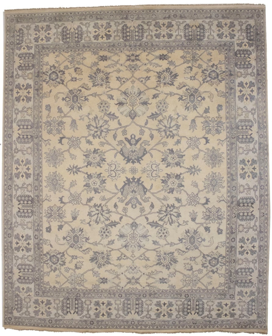 Vanilla Cream Floral 12X15 Oushak Chobi Oriental Rug: Title:Vanilla Cream Floral 12X15 Oushak Chobi Oriental Rug Description :Hand Knotted 12X15 cream oriental rug made with natural dyes (fine wool pile and cotton foundation), superior knot count, and ap