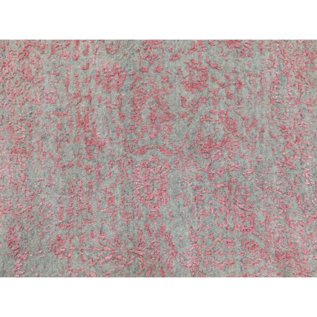 Pink Erased Persian Design Wool and Art Silk Hand Loomed Jacquard Rug - 5