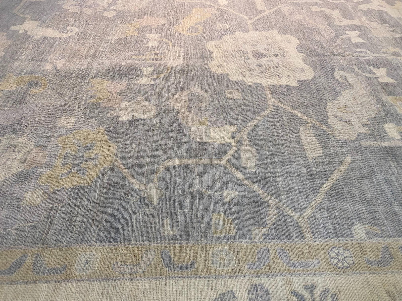 Magnificent Oushak Rug 9.1x12' - 3