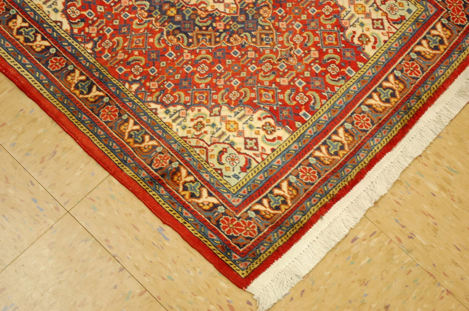 Persian SARUK RUG 2'2" x 2'8" - 7