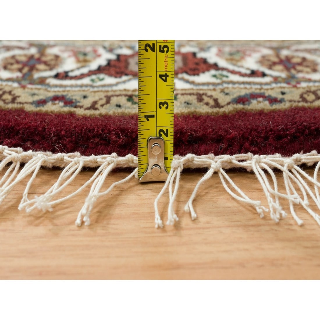 Red Tabriz Medallion Design Pure Wool 175 KPSI Hand Knotted Round Rug - 7