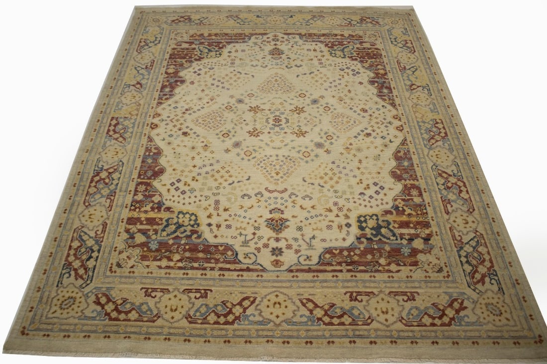 Muted Cream Beige Floral 8X10 Heriz Serapi Oriental Rug - 3
