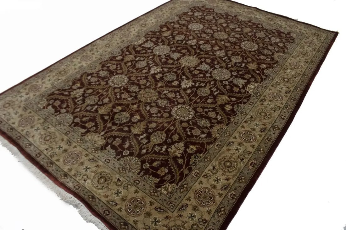 Wine Red Floral 6X9 Indo-Tabriz Oriental Rug - 4