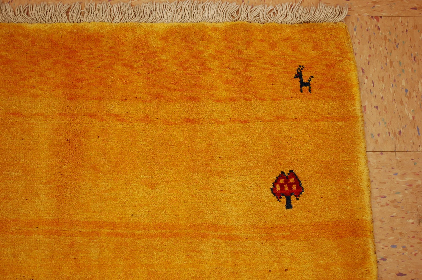 Persian SHIRAZ RUG 3.8x4.10 - 5