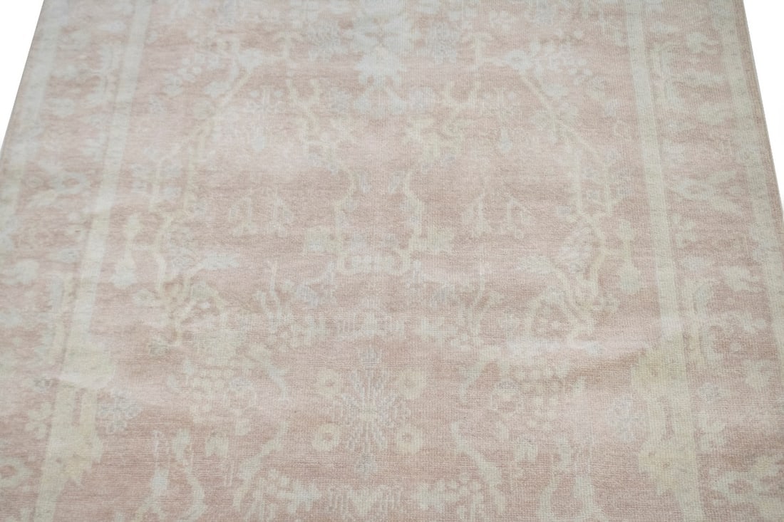 Peach Floral Transitional 6X8 Oriental Rug - 4
