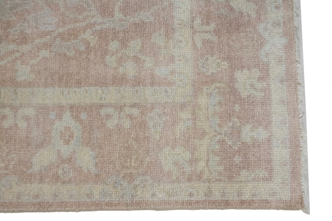 Peach Floral Transitional 6X8 Oriental Rug - 6