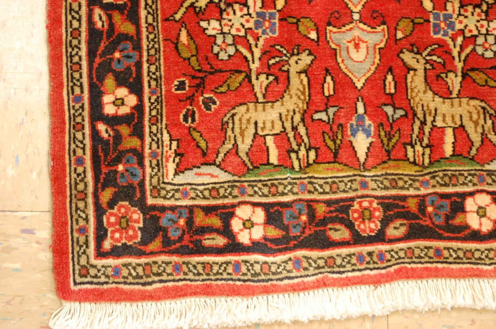 BIJAR RUG 2' x2'6" - 4