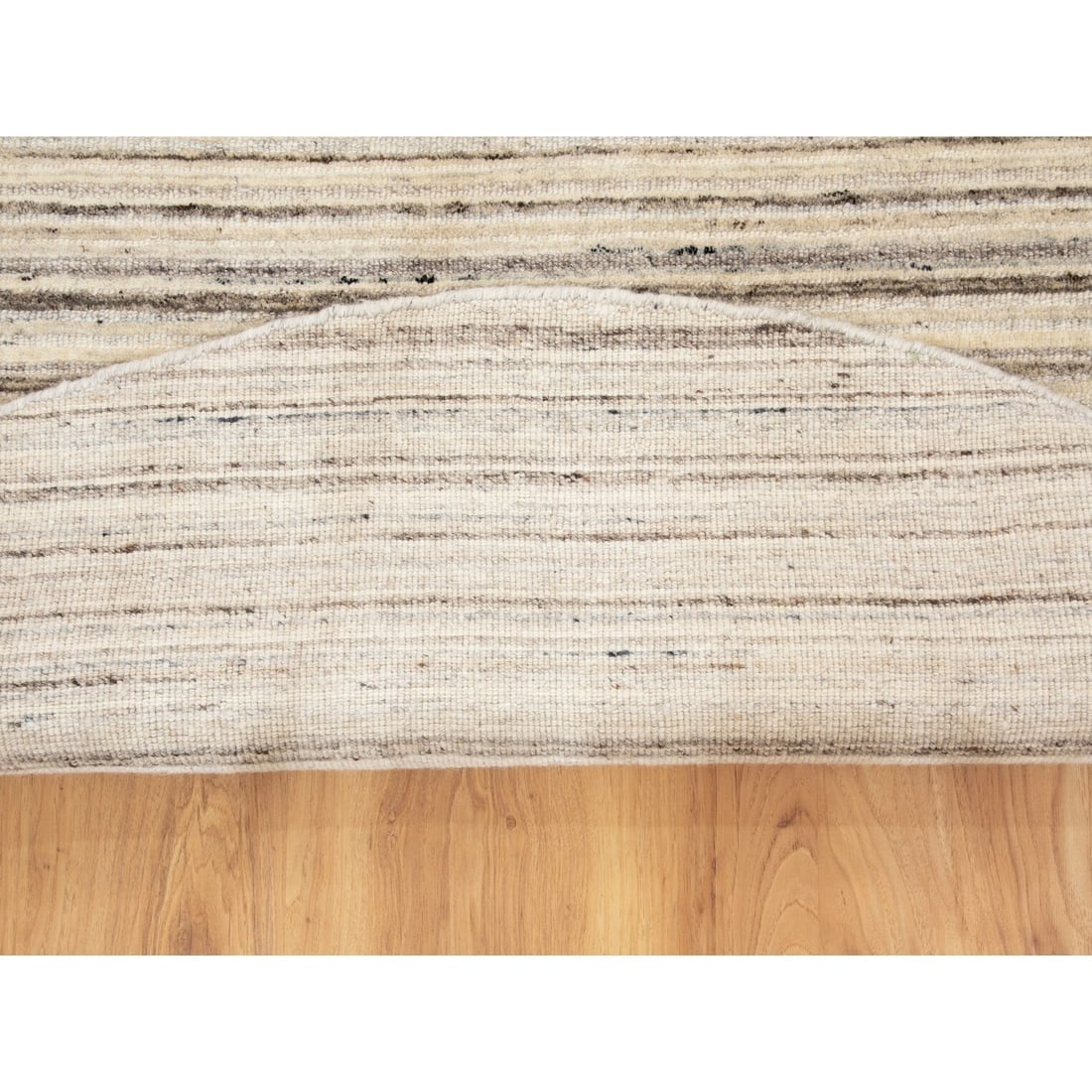 Beige Hand Loomed Organic Wool Modern Round Oriental Rug - 3