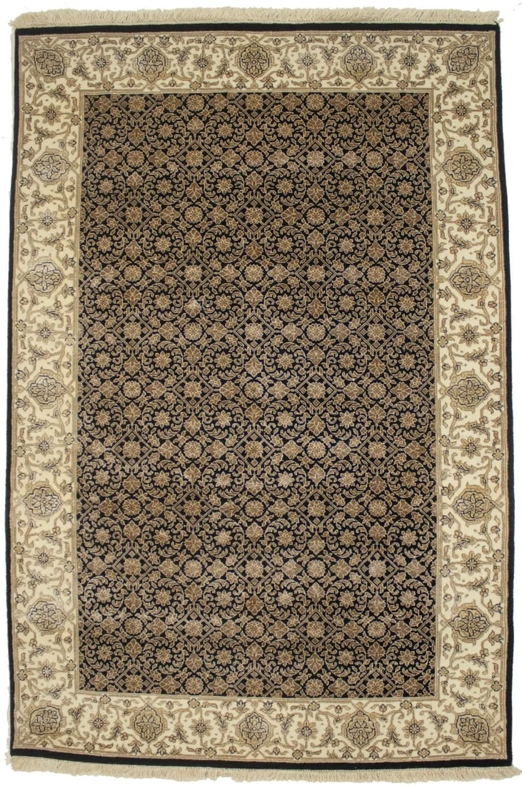 Black Floral Extra Fine 4X6 Herati Oriental Rug: Title:Black Floral Extra Fine 4X6 Herati Oriental Rug Description :Handmade 4X6 black oriental rug made with vegetable dyes (fine wool pile and cotton foundation), superior knot count, and alluring an