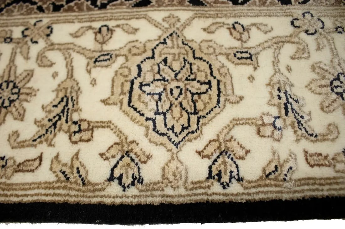 Black Floral Extra Fine 4X6 Herati Oriental Rug - 9