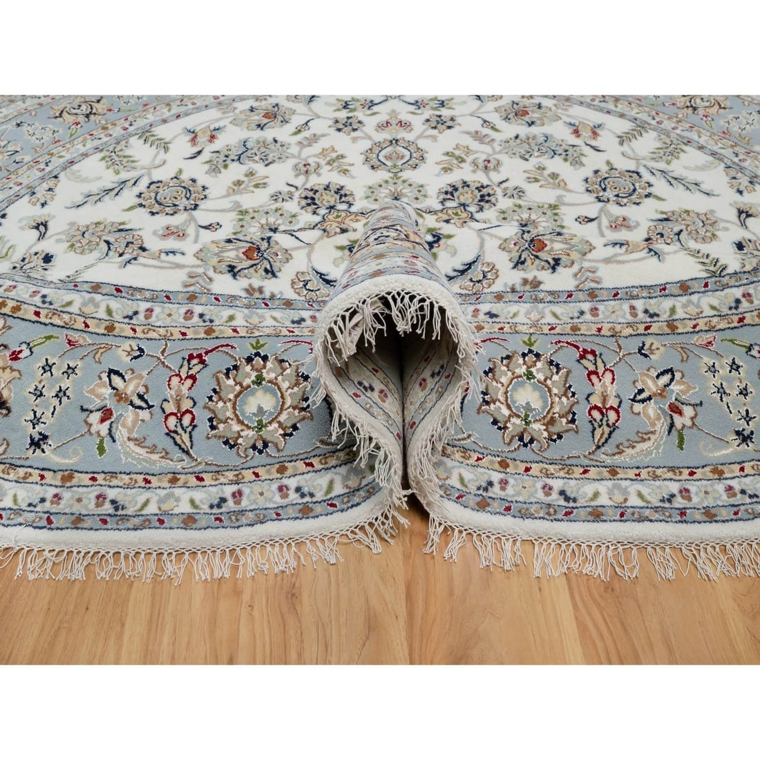 Snow White Nain with Flower Medallion Design 250 KPSI Hand Knotted Rug - 5