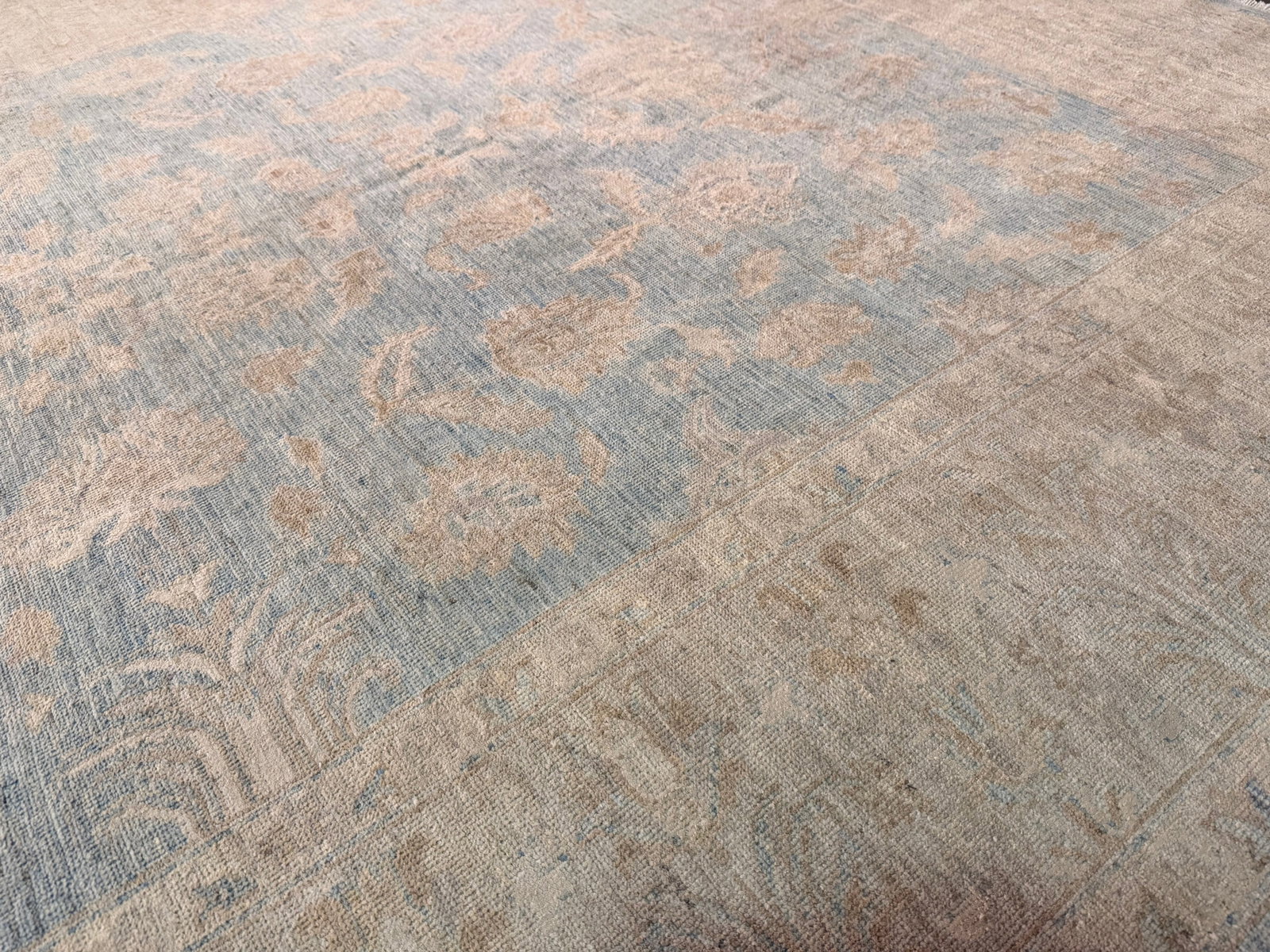 Exquisite Zighler Rug 6.8x9.8 - 7