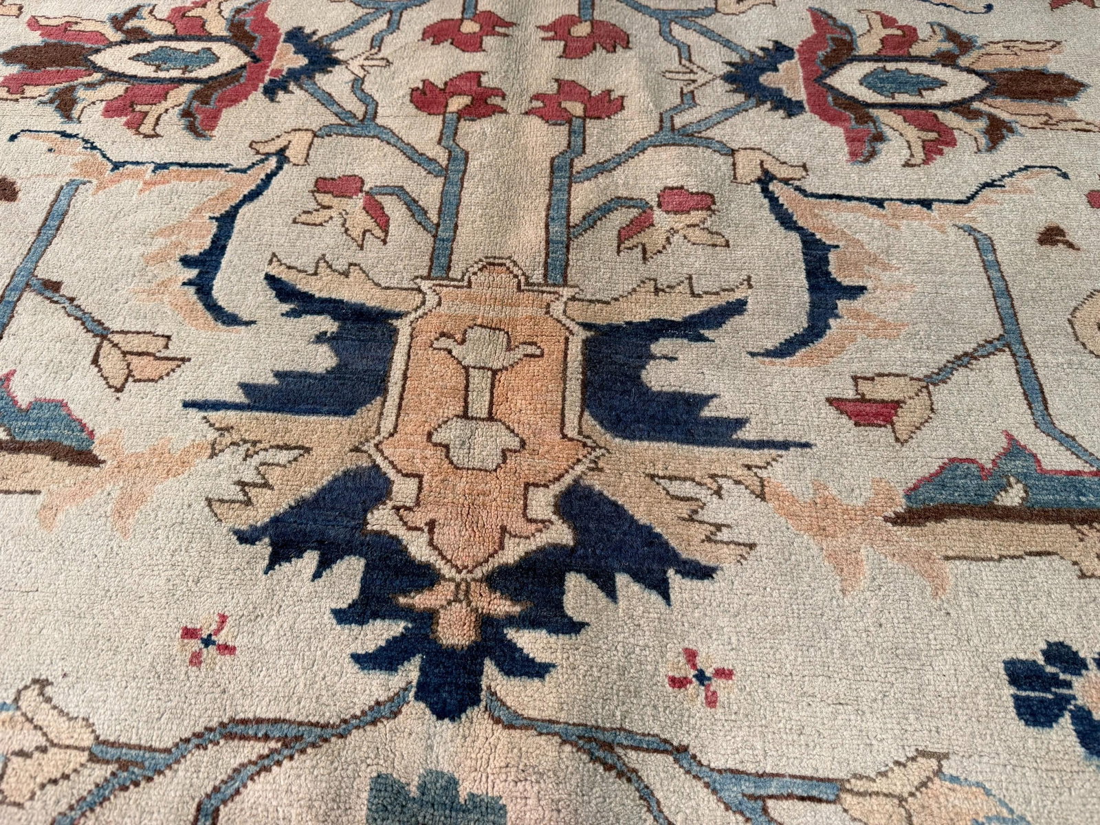Fine Oversize Serapi Design rug 9.9x13 - 10
