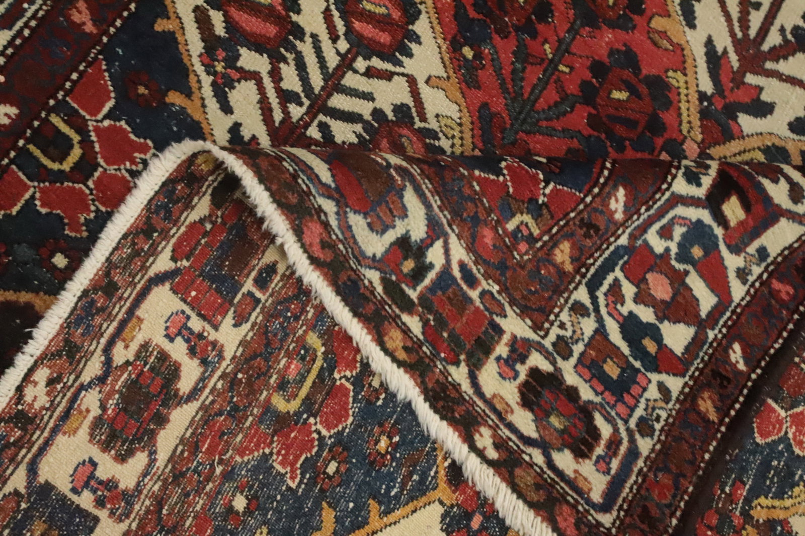 Antique Vegetable Dye Bakhtiari Persian Rug 5x6 - 15