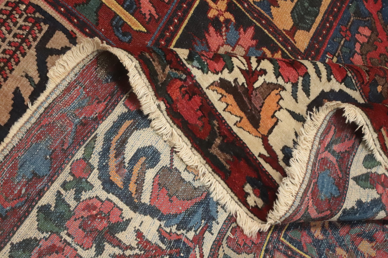 Antique Vegetable Dye Bakhtiari Persian Large Rug 11x17 - 19