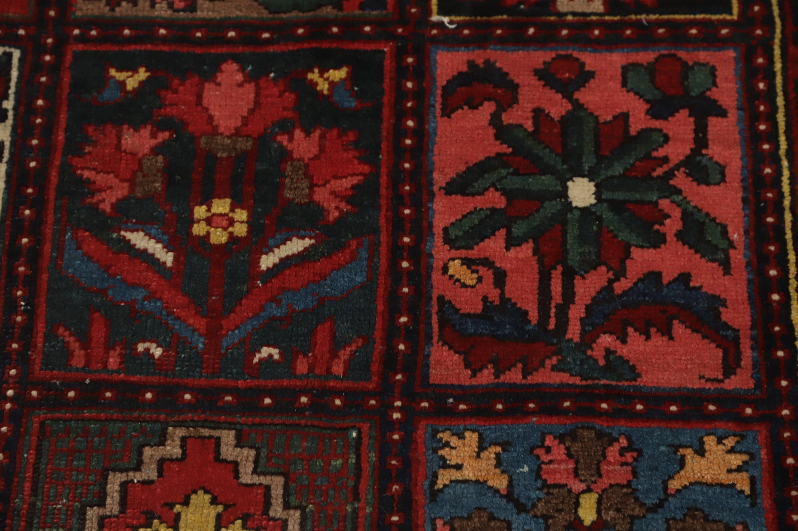 Antique Vegetable Dye Bakhtiari Persian Large Rug 11x17 - 9