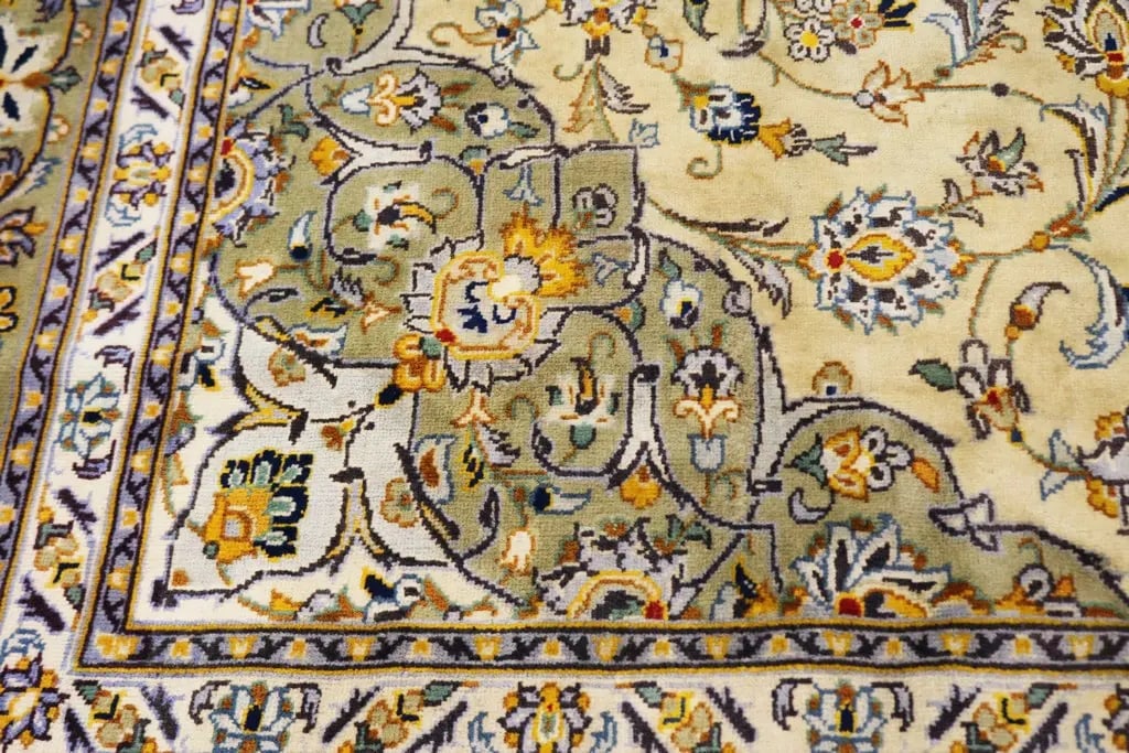 Vintage Beige Traditional 8X11 Kashan Persian Rug - 9