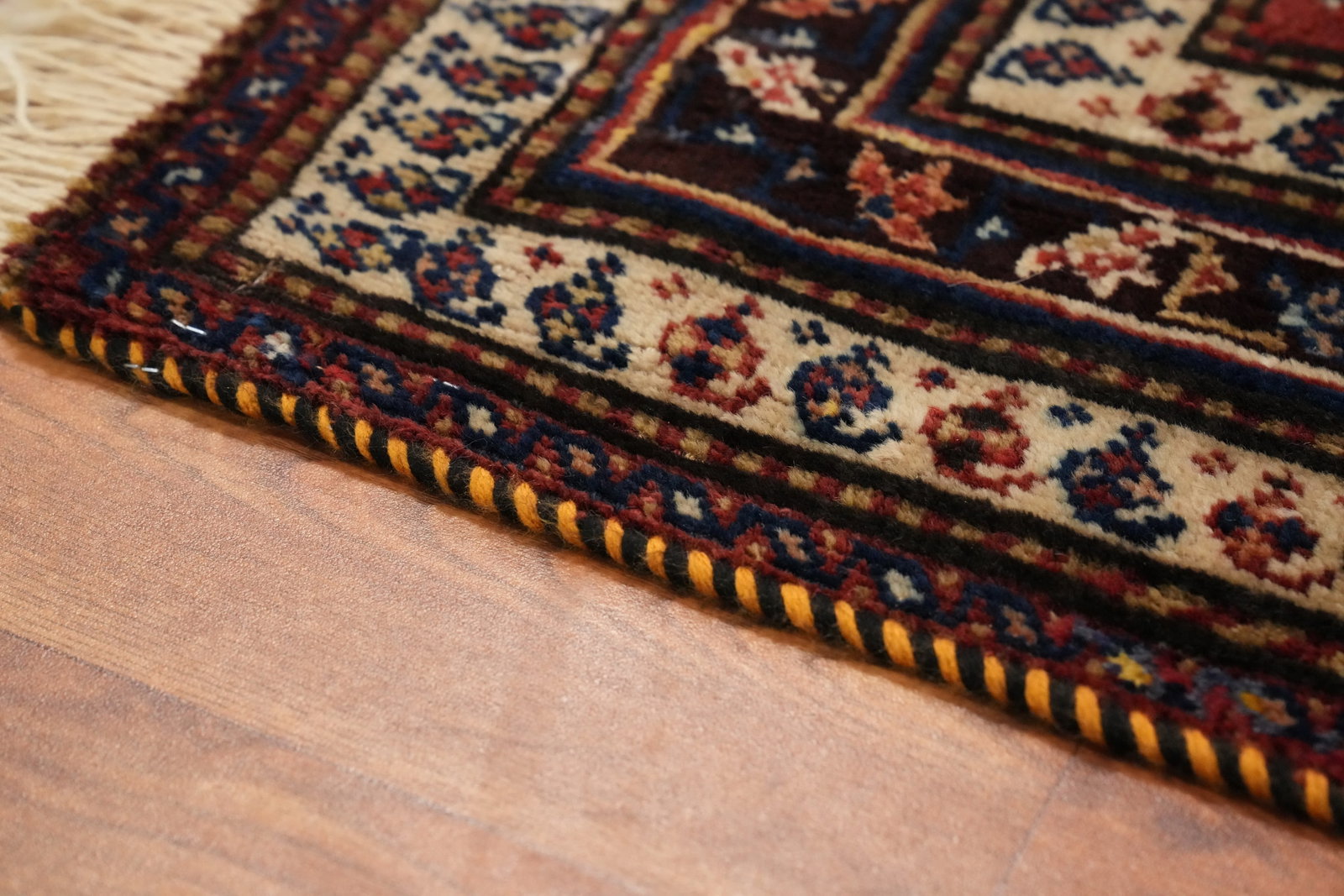 Antique Vegetable Dye Qashqai Persian Area Rug 5x9 - 13