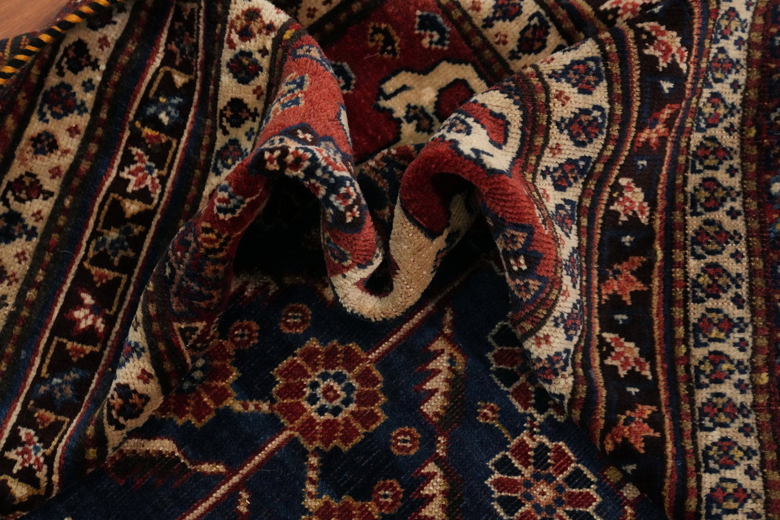 Antique Vegetable Dye Qashqai Persian Area Rug 5x9 - 15