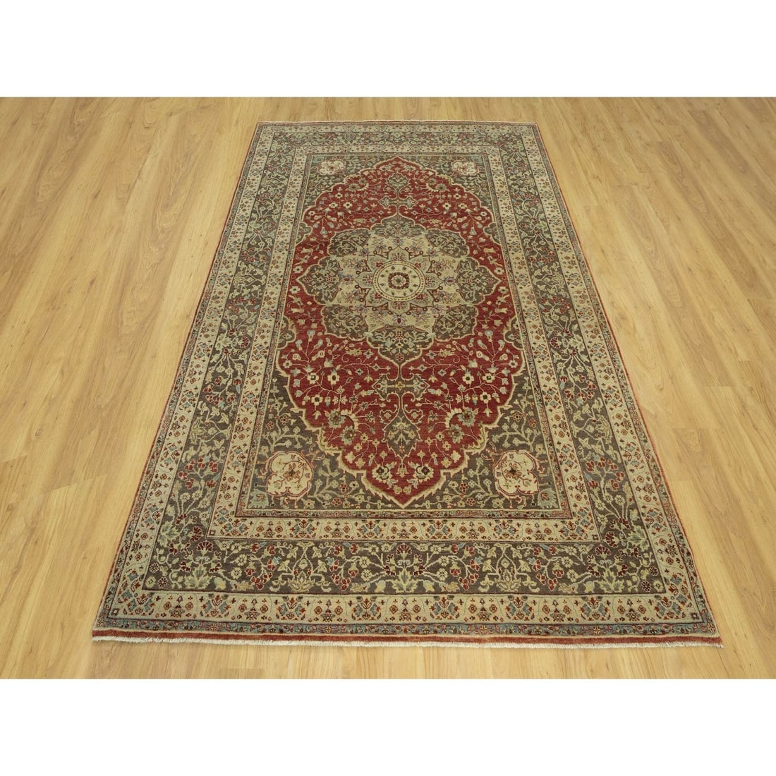 Caliente Red Antiqued Haji Jalili Design 100% Wool Hand Knotted Rug - 2