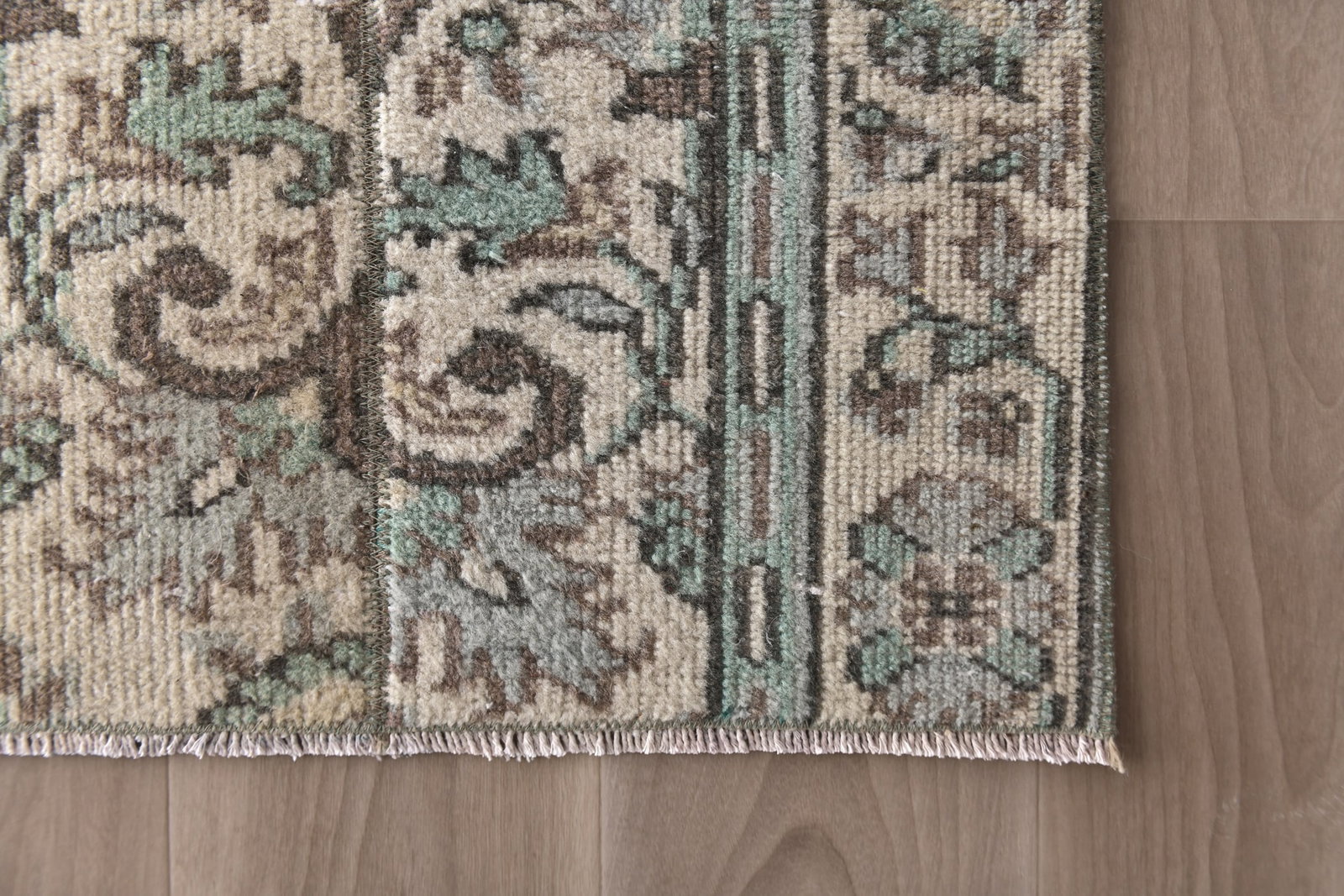 2'5'' x 8'10'' Turkish Vintage Runner Rug - 25040 - 11