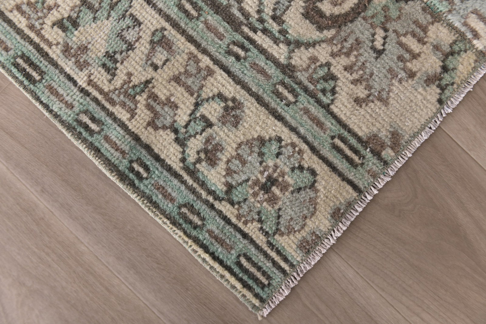 2'5'' x 8'10'' Turkish Vintage Runner Rug - 25040 - 8