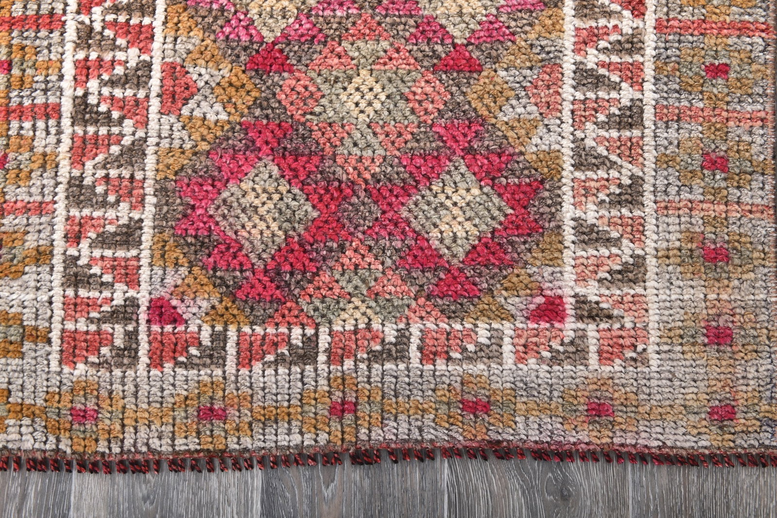 2'6'' x 10'2'' Handmade Vintage Wool Rug - 243952 - 9
