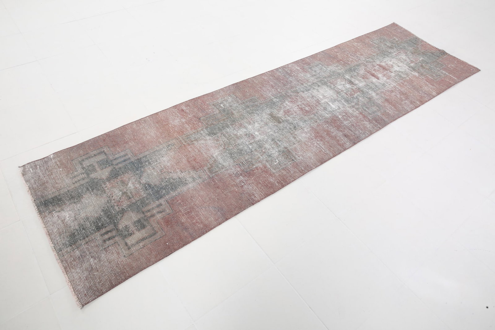 2'8'' x 10'5'' Turkish Vintage Runner Rug - 5210 - 6