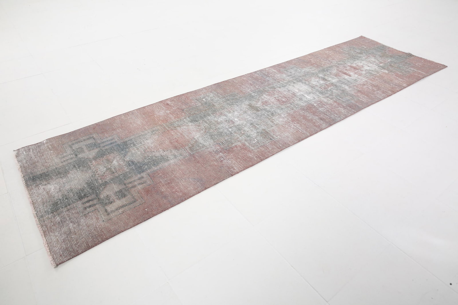 2'8'' x 10'5'' Turkish Vintage Runner Rug - 5210 - 7