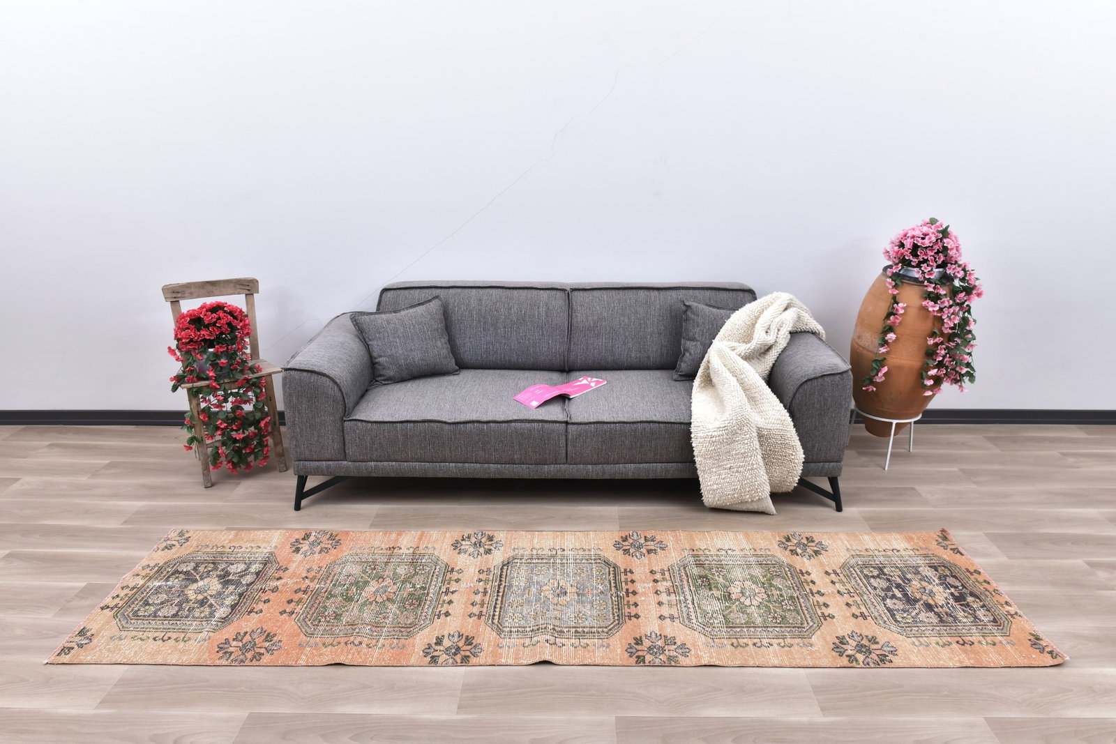 2'6'' x 9'10'' Turkish Vintage Runner Rug - 242365 (1 of 14)