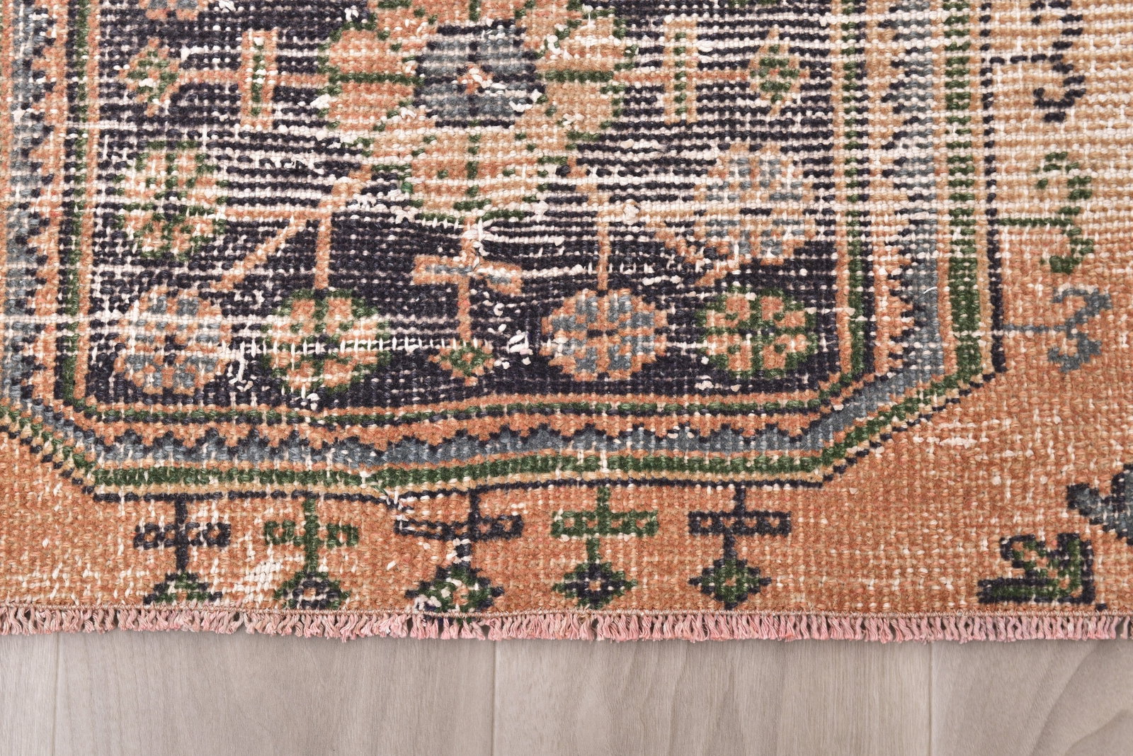 2'6'' x 9'10'' Turkish Vintage Runner Rug - 242365 - 9