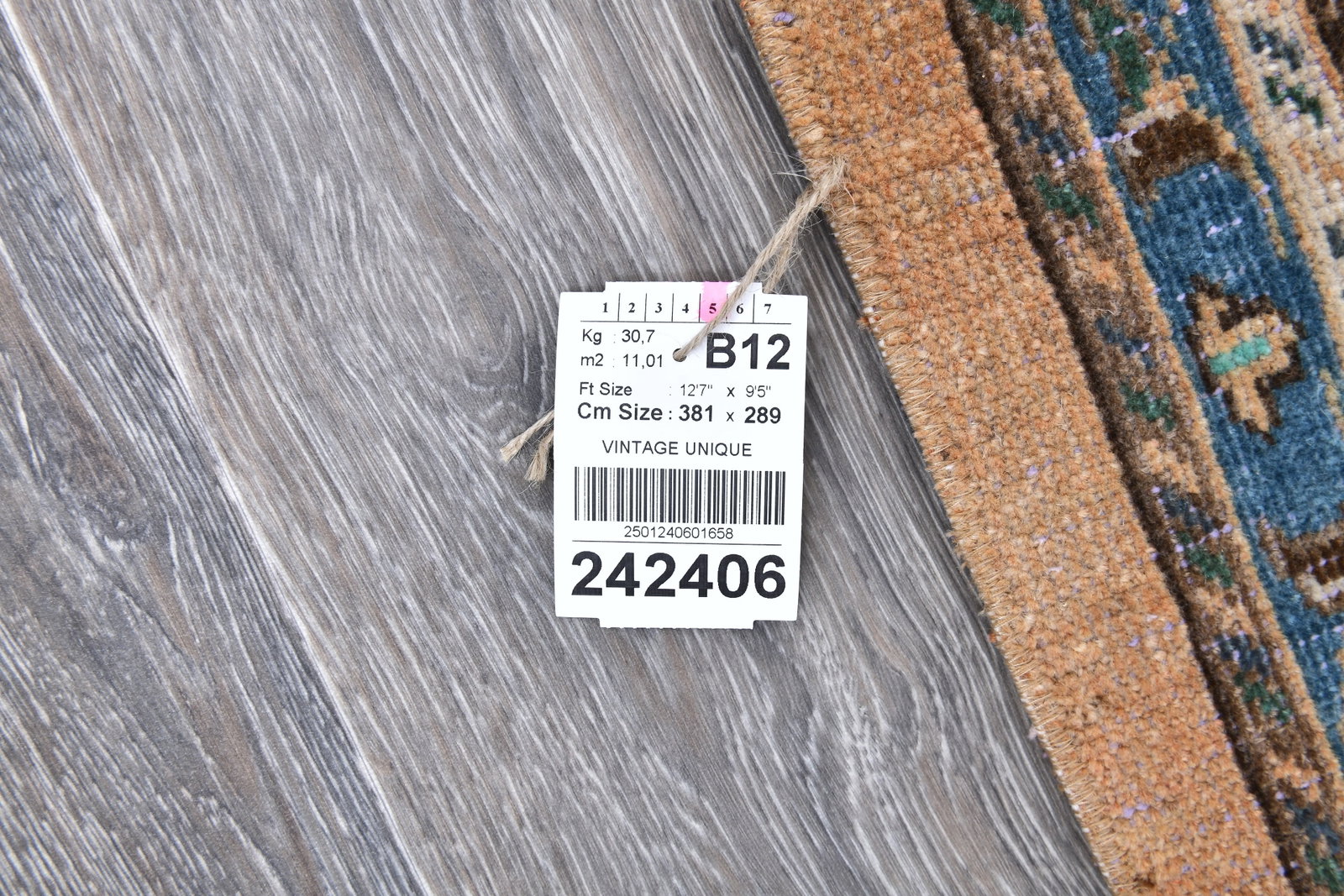 9'5'' x 12'6'' Unique Handmade Vintage Rug - 242406 - 14