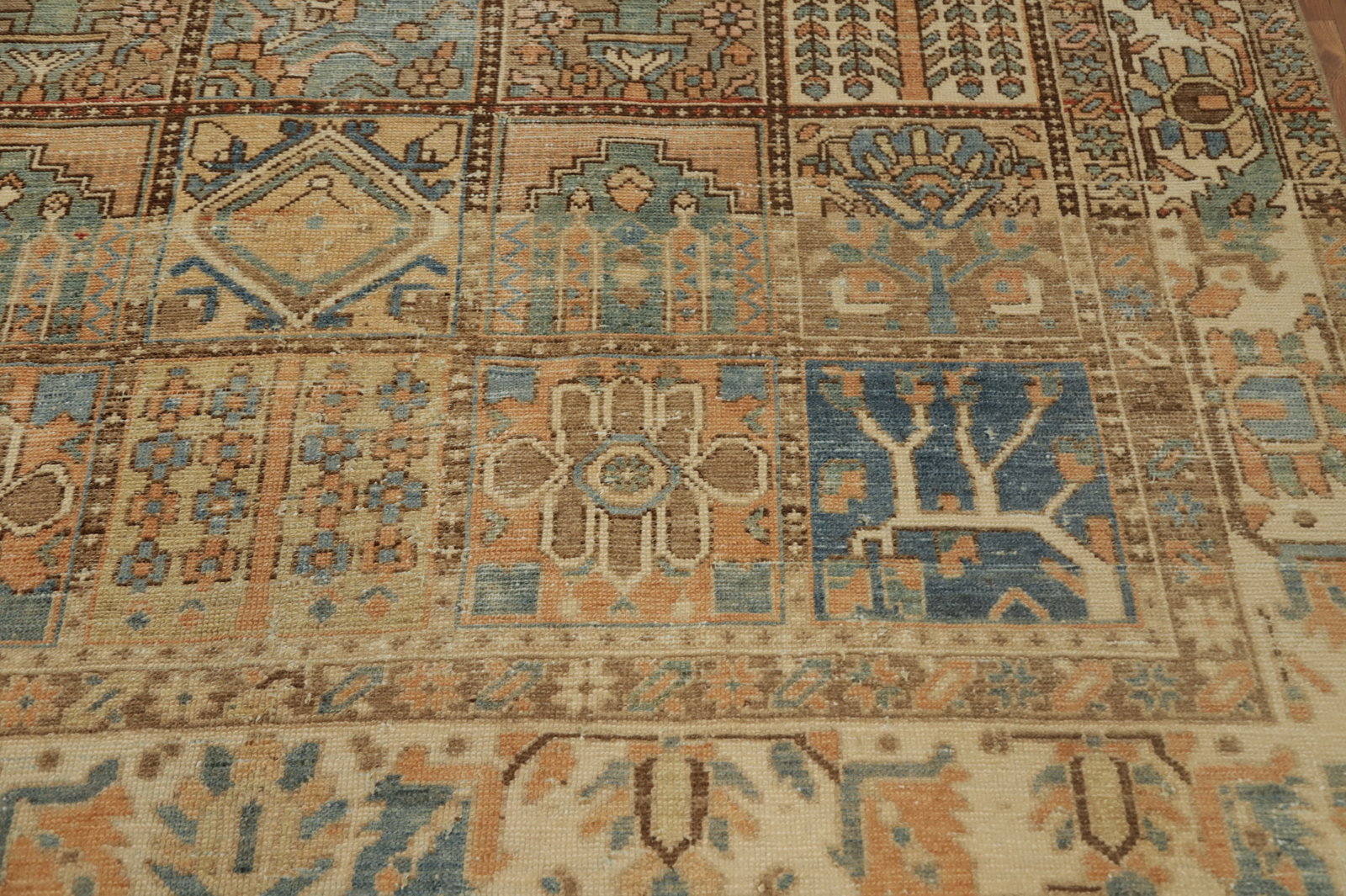 Antique Vegetable Dye Bakhtiari Persian Area Rug 7x9 - 6