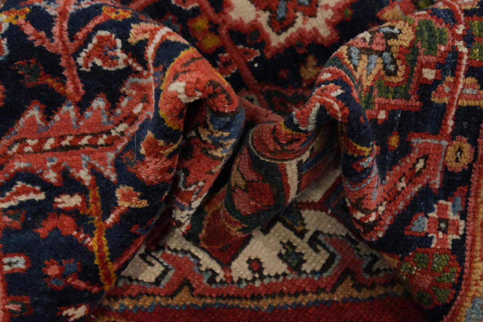 Antique Vegetable Dye Heriz Persian Area Rug 9x12 - 15