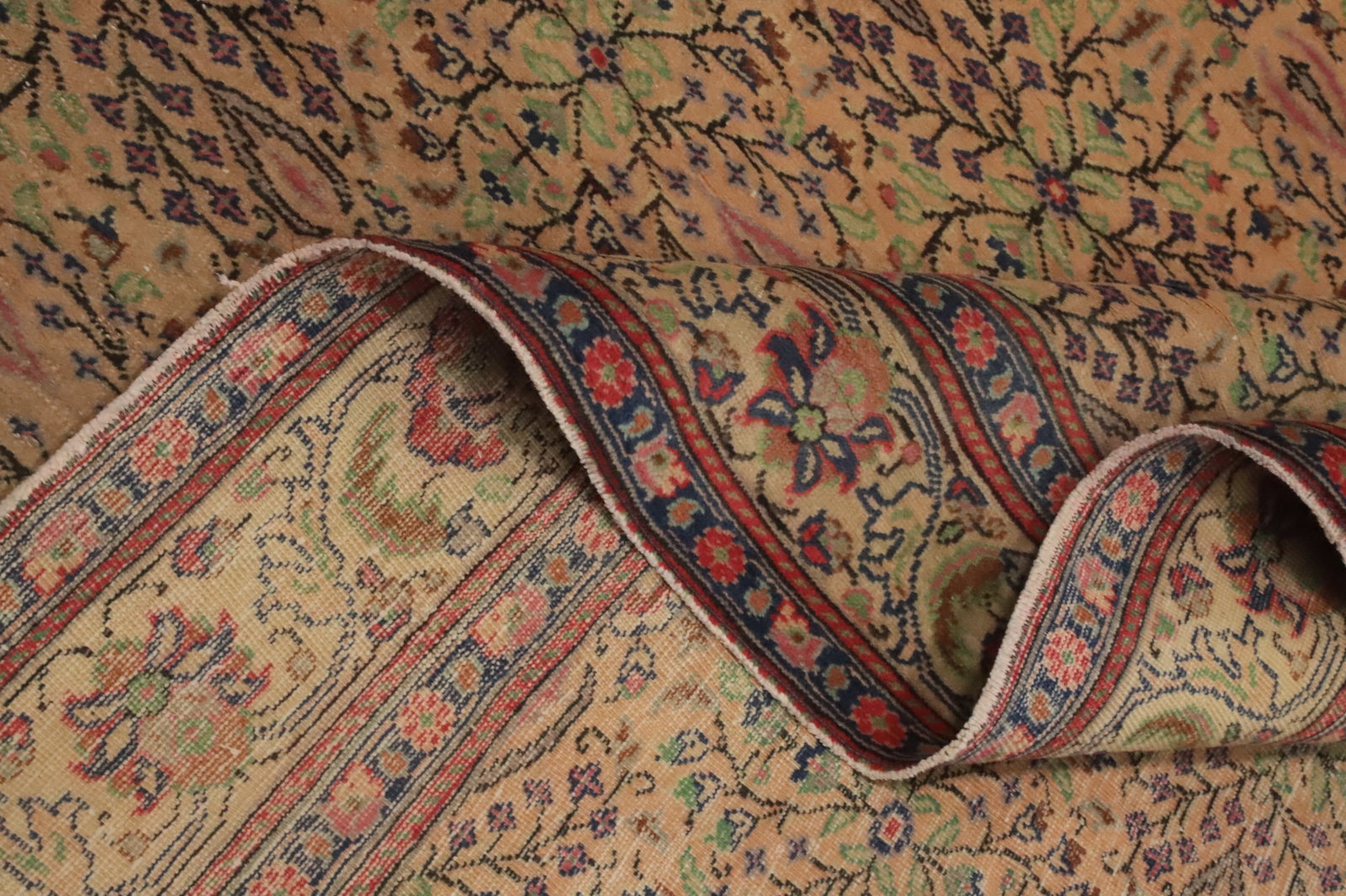 Antique Sivas 100% Vegetable Dye Area Rug 6x10 - 13