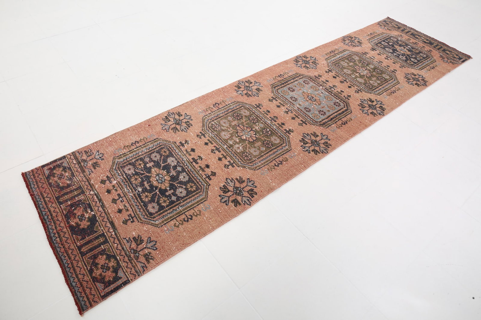 2'9'' x 11'0'' Turkish Vintage Runner Rug - 5476 - 6