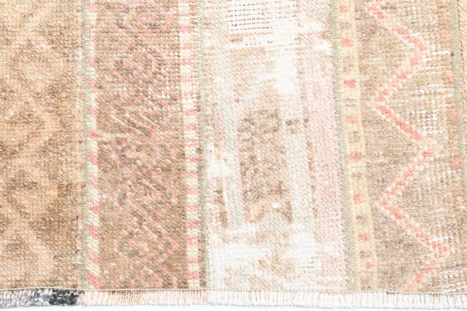 2'3'' x 9'3'' Turkish Vintage Runner Rug - 17380 - 12