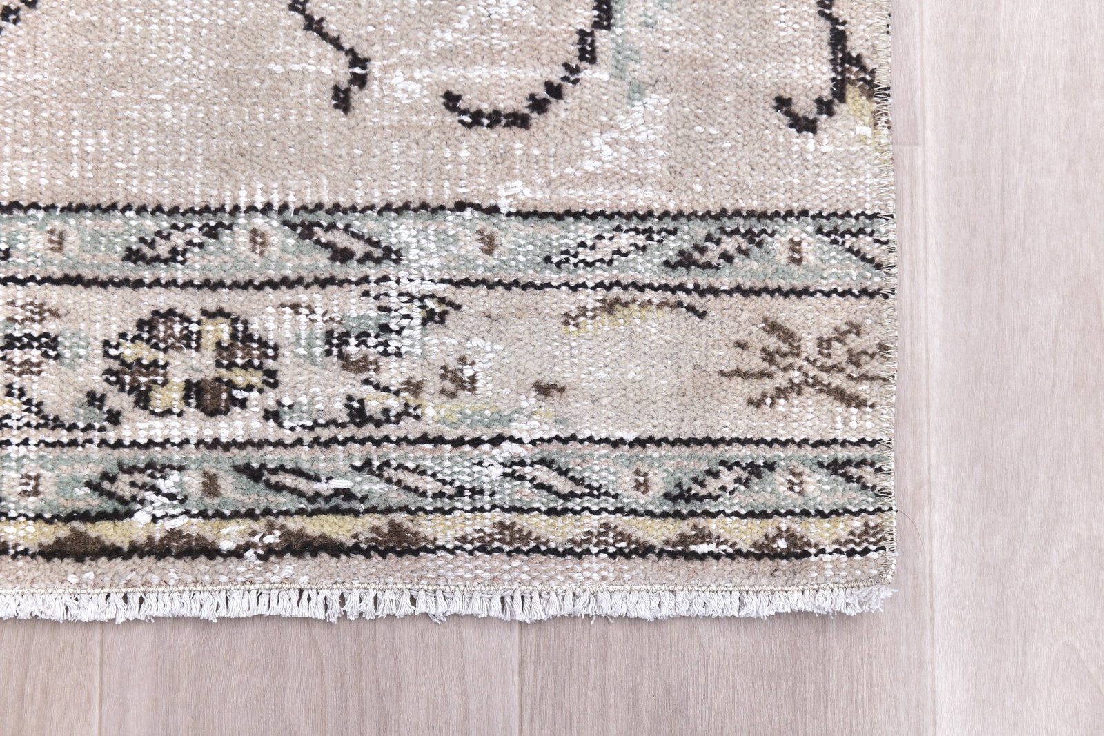 2'3'' x 7'7'' Handmade Vintage Wool Rug - 240709 - 10