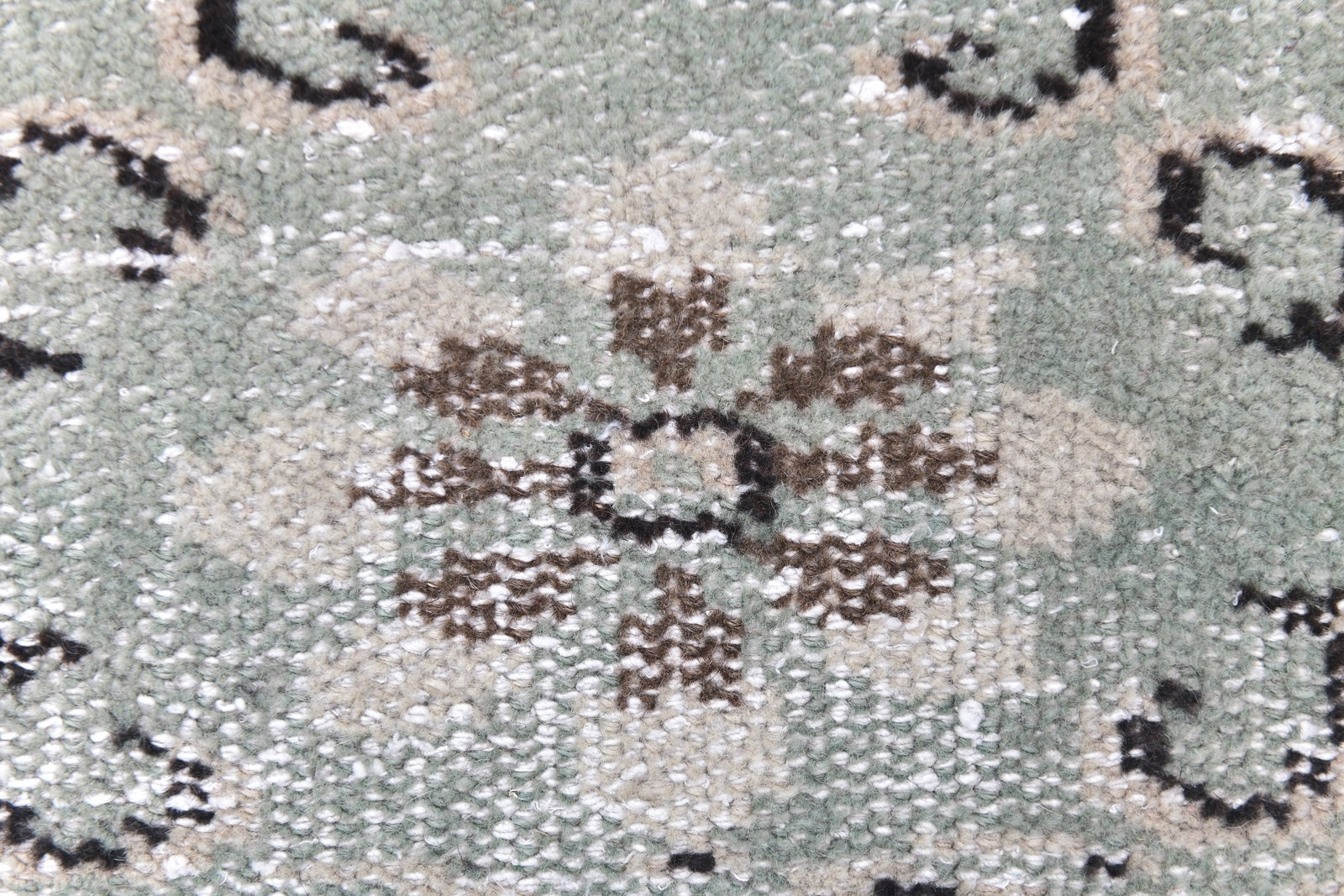 2'3'' x 7'7'' Handmade Vintage Wool Rug - 240709 - 6