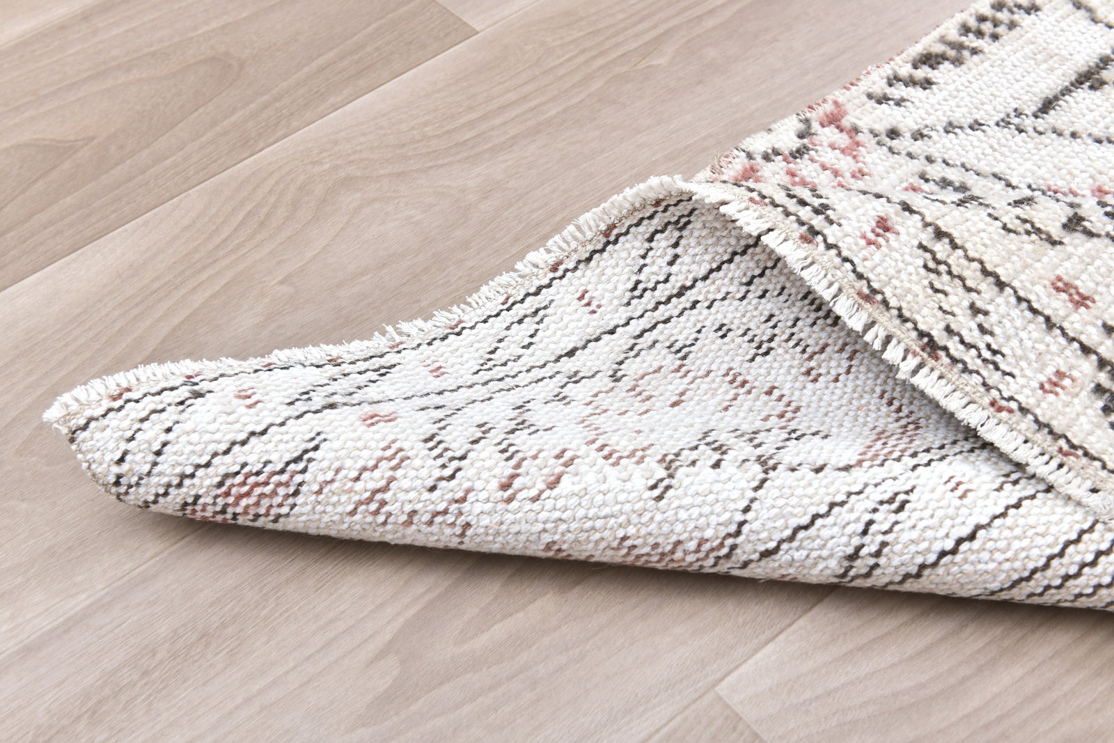 2'7'' x 9'7'' Turkish Vintage Runner Rug - 242376 - 13