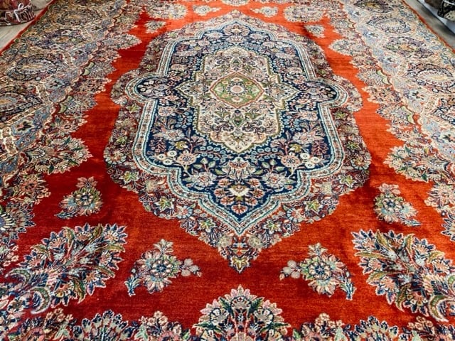 Antique Persian large size Kazvin Rug-2659 - 9