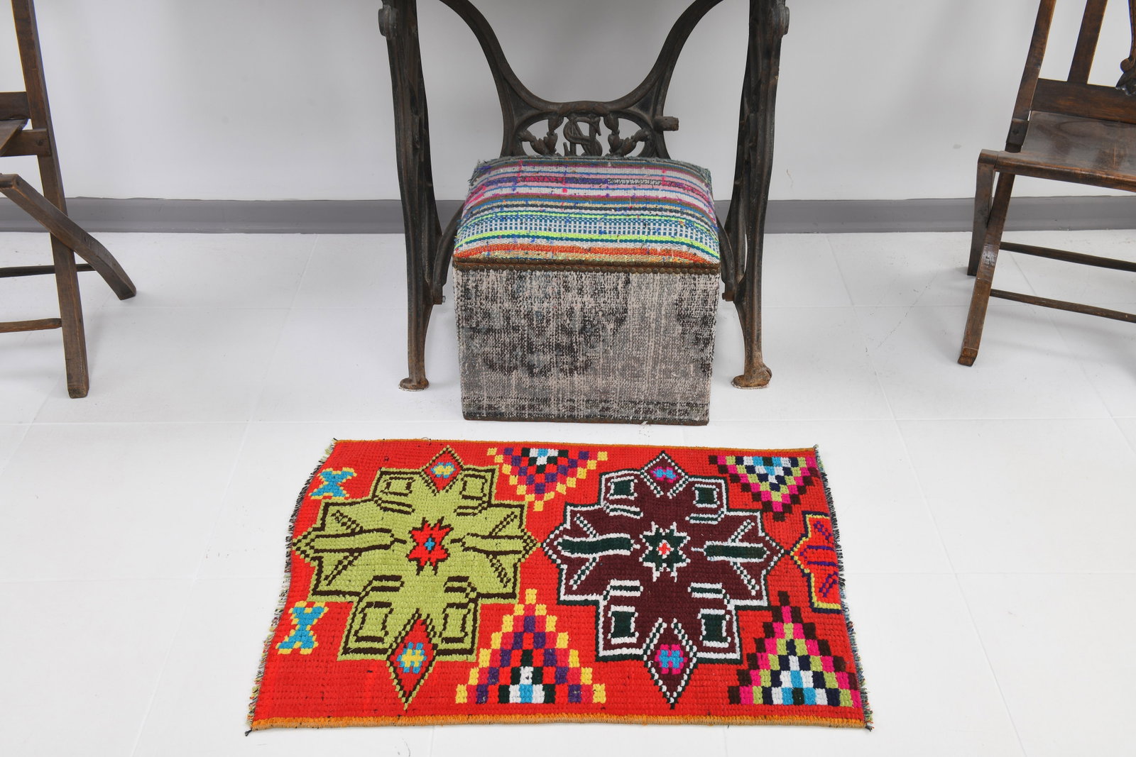 2'0'' x 2'11'' Turkish Vintage Runner Rug - 20978 - 2