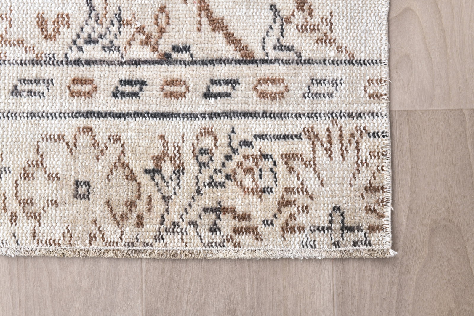2'6'' x 5'1'' Turkish Vintage Runner Rug - 242375 - 9