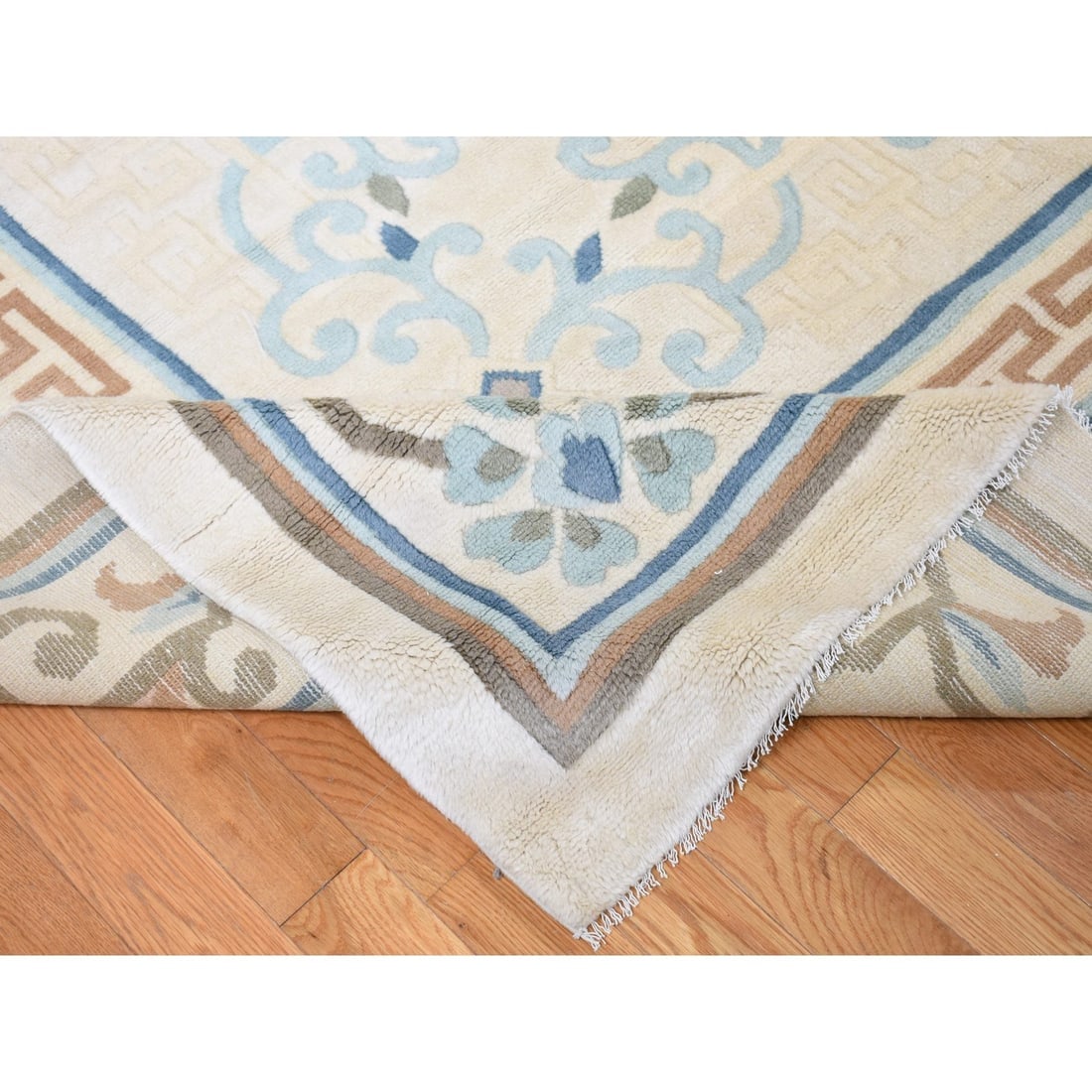 Ivory Vintage Chinese Ming Dynasty, Hand Knotted XL Pure Wool Rug - 6